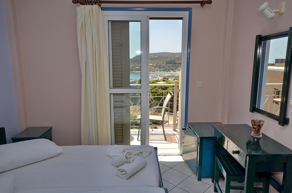 Hotel Magda Agia Marina  Eksteriør billede